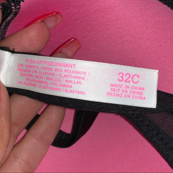 VS PINK Lace Push Up Bra - 32C - Picture 3 of 3